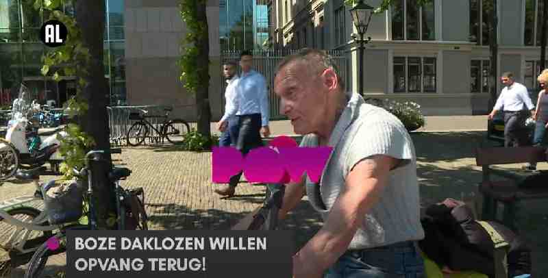 Omroep Pownet: Boze daklozen demonstreren want opvang stopt