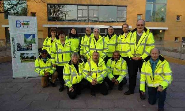 Straat Consulaat op bezoek bij buurt interventie team Morgenstond