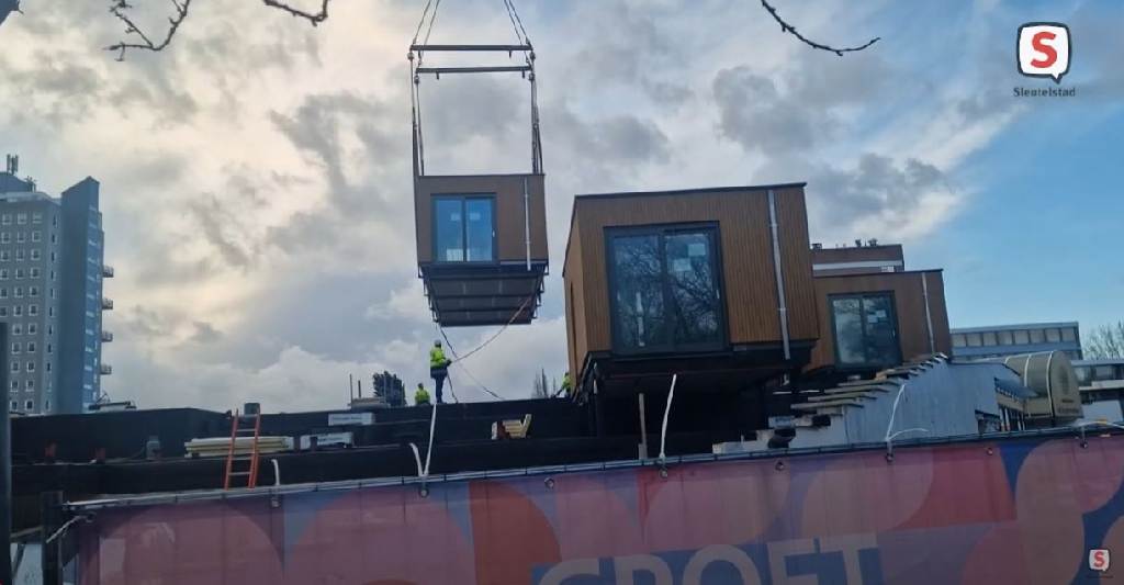 Tiny Houses bij winkelcentrum Kopermolen geplaatst