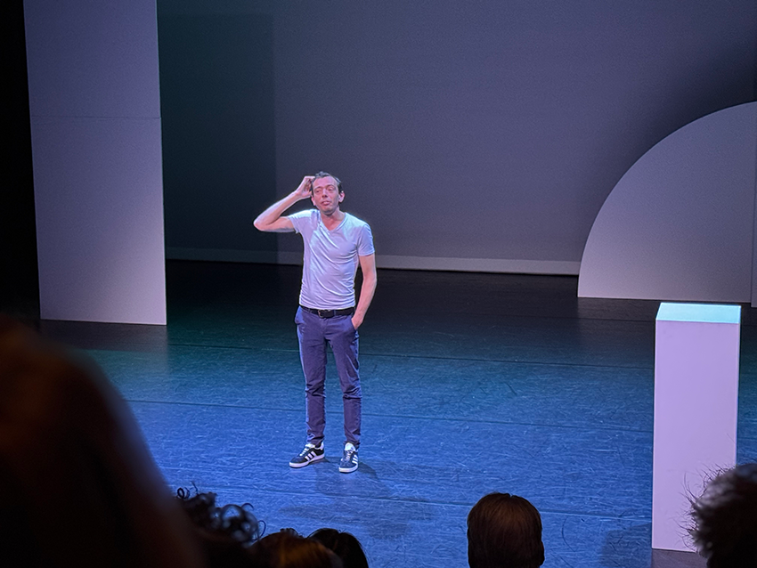 “Als we écht willen begrijpen hoe armoede werkt, moeten we anders leren kijken”