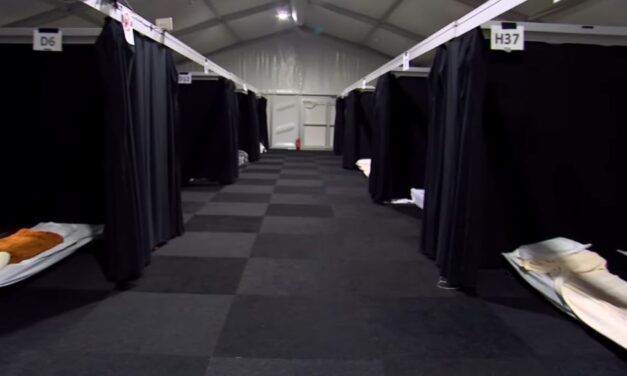 {Video} Winter in Eindhoven: daklozen kunnen nu ook overdag naar opvang