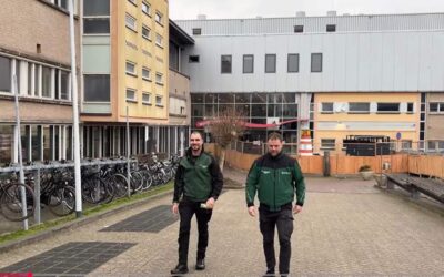 {Video} Haagse Hosts houden toezicht in en rondom permanente winteropvang Sportlaan