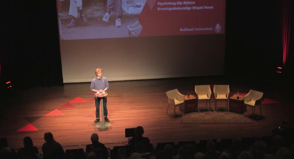{Video} Ons beeld van dakloosheid | Maria van den Muijsenbergh, Gijs Bijlstra en Miquel Roest