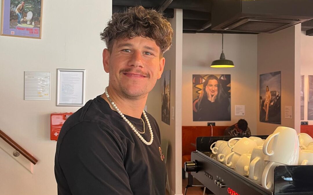 Marius over het Straat Bakkie als plek van ontmoeting: “Hier komen werelden samen”
